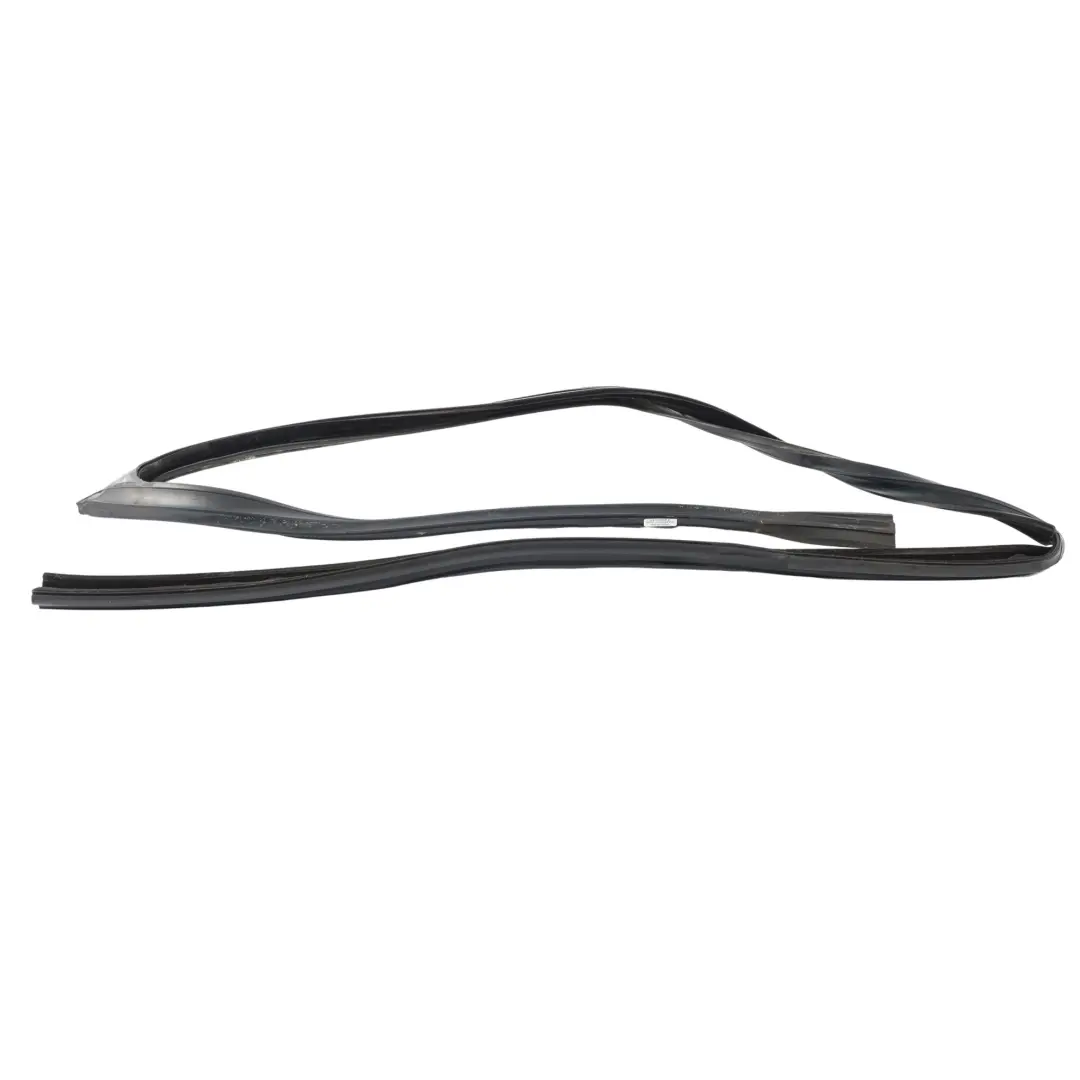 Junta Guía Luna Puerta Delantera Izquierda para Land Rover Range Rover L322 con número de pieza 3H4Z-7821548-AA Land Rover Range Rover L322 Junta Guía Luna Puerta Delantera Izquierda - SKU CUC500030 - Número de pieza 3H4Z-7821548-AA
