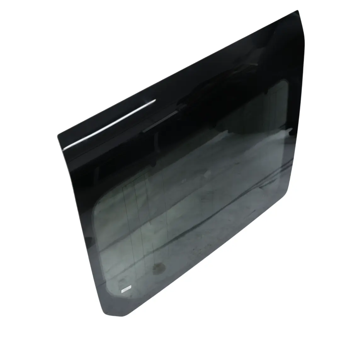 Quarter Window Glass Tinted AS3 Right O/S to Land Rover Discovery 4 L319 Rear with Part number CVB500600 Land Rover Discovery 4 L319 Rear Quarter Window Glass Tinted AS3 Right O/S - SKU CVB500600 - Part number CVB500600