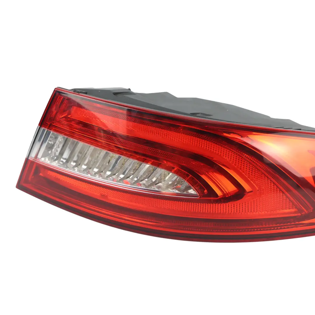 Jaguar XF X250 Feu Arrière Extérieur Droit - SKU CX23-13404-AD - Numéro de pièce CX23-13404-AD