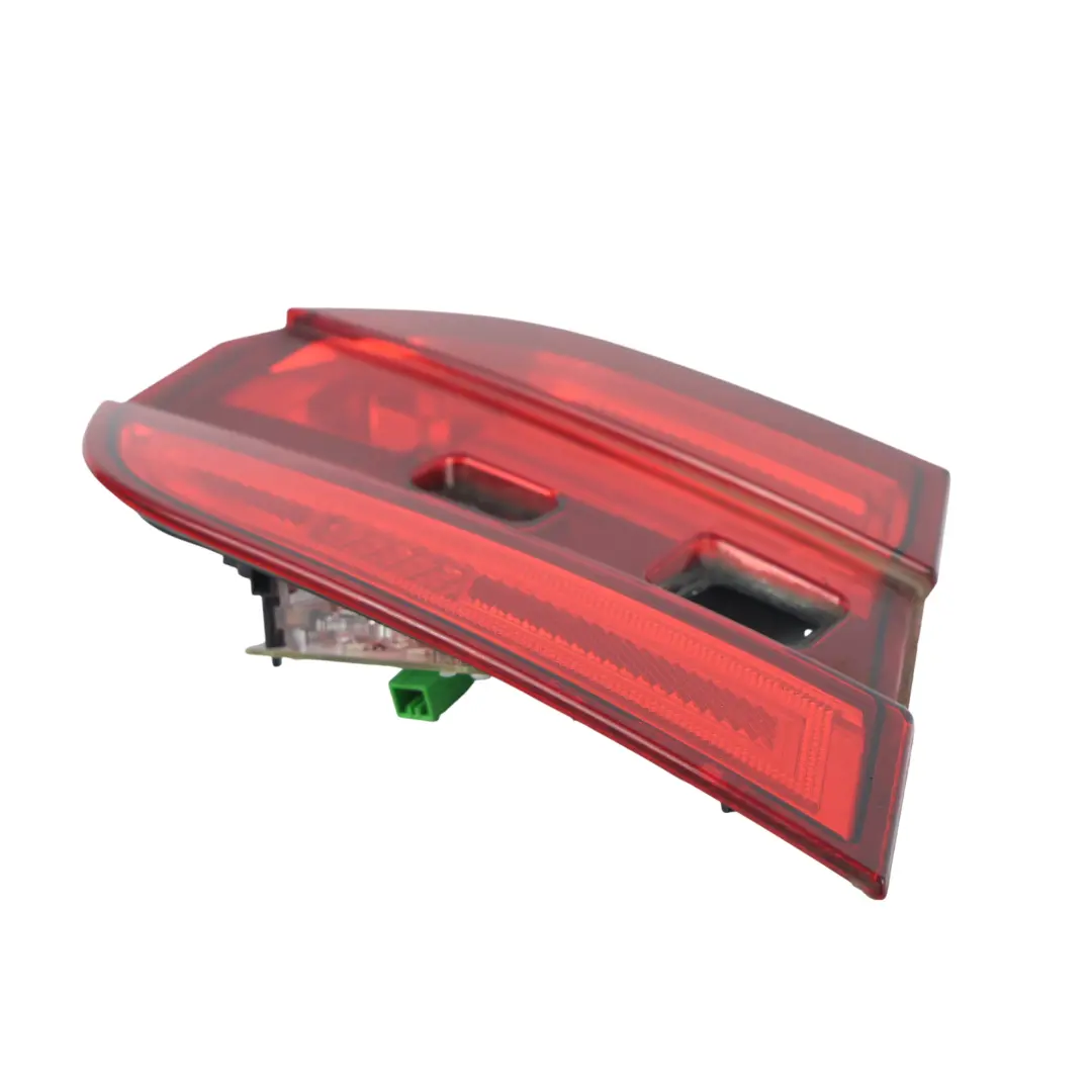 Tail Light Fog Lamp Reflection Left N/S to Jaguar XF X250 Rear with Part number CX23-15K273-AA Jaguar XF X250 Rear Tail Light Fog Lamp Reflection Left N/S - SKU CX23-15K273-AA - Part number CX23-15K273-AA