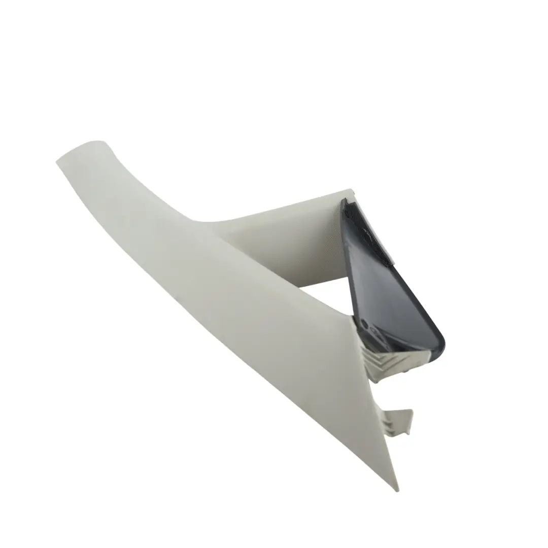 Osłona Słupka A Przednia Prawa Szara do Ford Fiesta MK7 o numerze D1BB-B03198-ADW Ford Fiesta MK7 Osłona Słupka A Przednia Prawa Szara - SKU D1BB-B03198-ADW - Numer Części D1BB-B03198-ADW