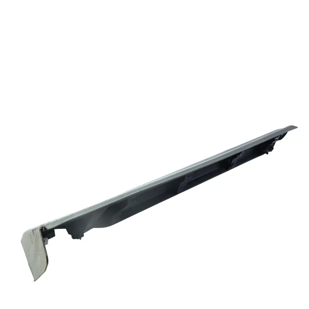 Moldura Inferior Puerta Trasera Derecha para Land Rover Discovery 4 L319 con número de pieza DGP000144 Land Rover Discovery 4 L319 Moldura Inferior Puerta Trasera Derecha - SKU DGP000144-1 - Número de pieza DGP000144
