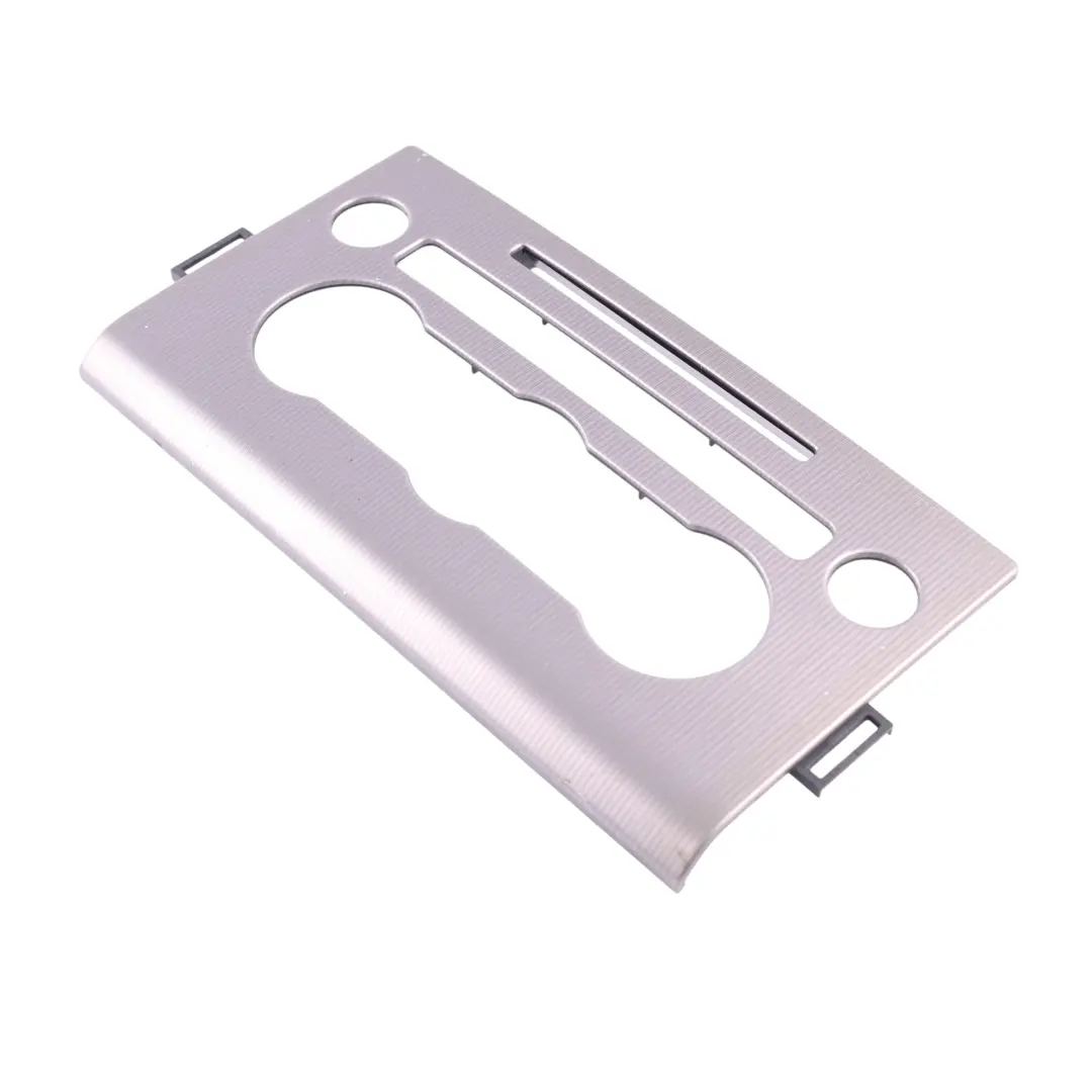Range Rover L494 Marco Panel Climatizador DK62-045P50-BA - SKU DK62-045P50-A - Número de pieza DK62-045P50-A