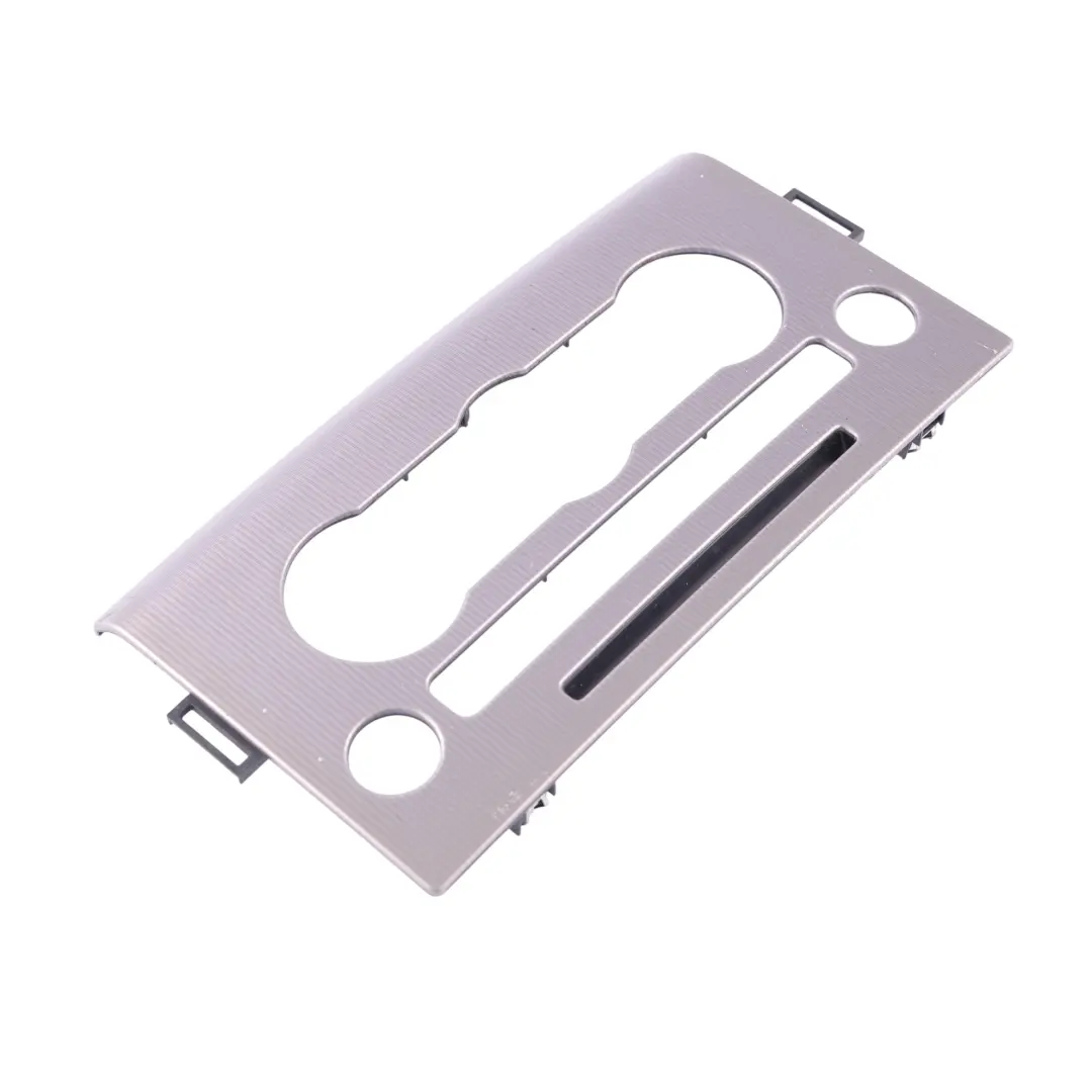 Range Rover L494 Marco Panel Climatizador DK62-045P50-BA - SKU DK62-045P50-A - Número de pieza DK62-045P50-A