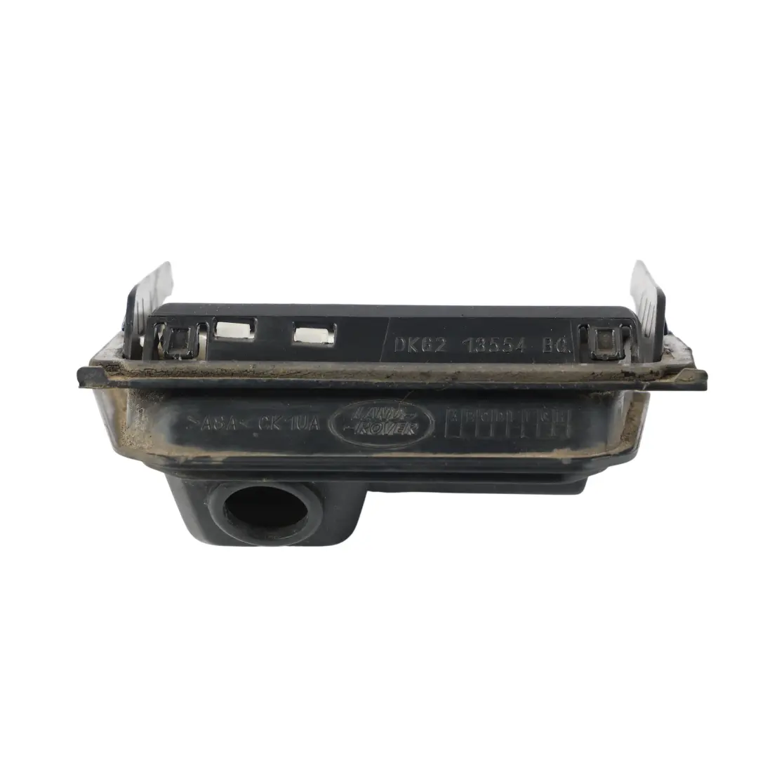 Cornice Telecamera Retromarcia Posteriore per Range Rover Sport L494 con numero di parte DK62-13554-BC Range Rover Sport L494 Cornice Telecamera Retromarcia Posteriore - SKU DK62-13554-BC-1 - Numero di parte DK62-13554-BC