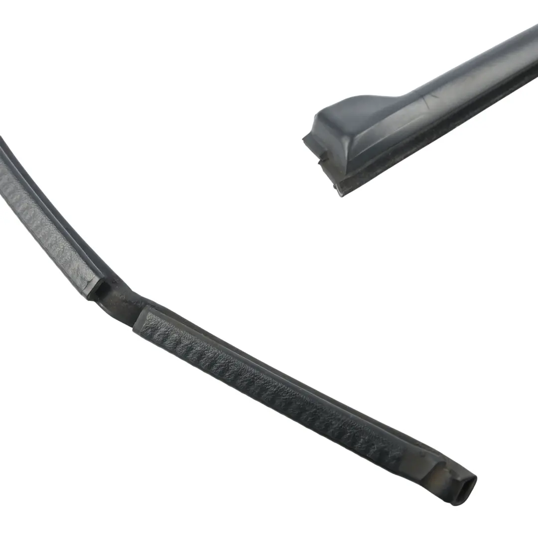 Fensterdichtung Oben Vorne Rechts für Land Rover Range Rover Sport L494 mit Teilenummer DK62-20518-A Land Rover Range Rover Sport L494 Fensterdichtung Oben Vorne Rechts - SKU DK62-20518-A - Teilenummer DK62-20518-A