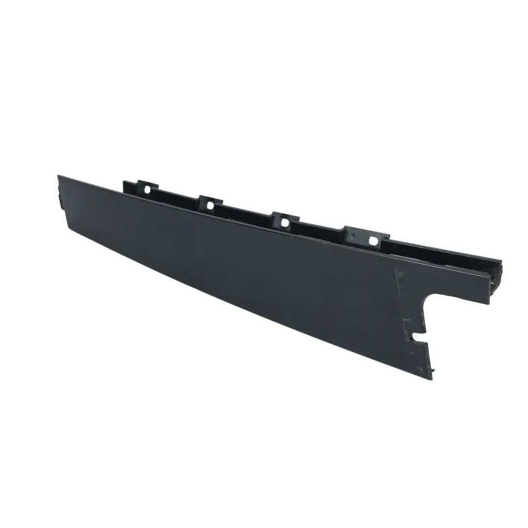 Garniture Montant B Porte Arrière Gauche pour Range Rover Sport L494 à propos du numéro de pièce DK62-255A81-AE Range Rover Sport L494 Garniture Montant B Porte Arrière Gauche - SKU DK62-255A81-AE - Numéro de pièce DK62-255A81-AE
