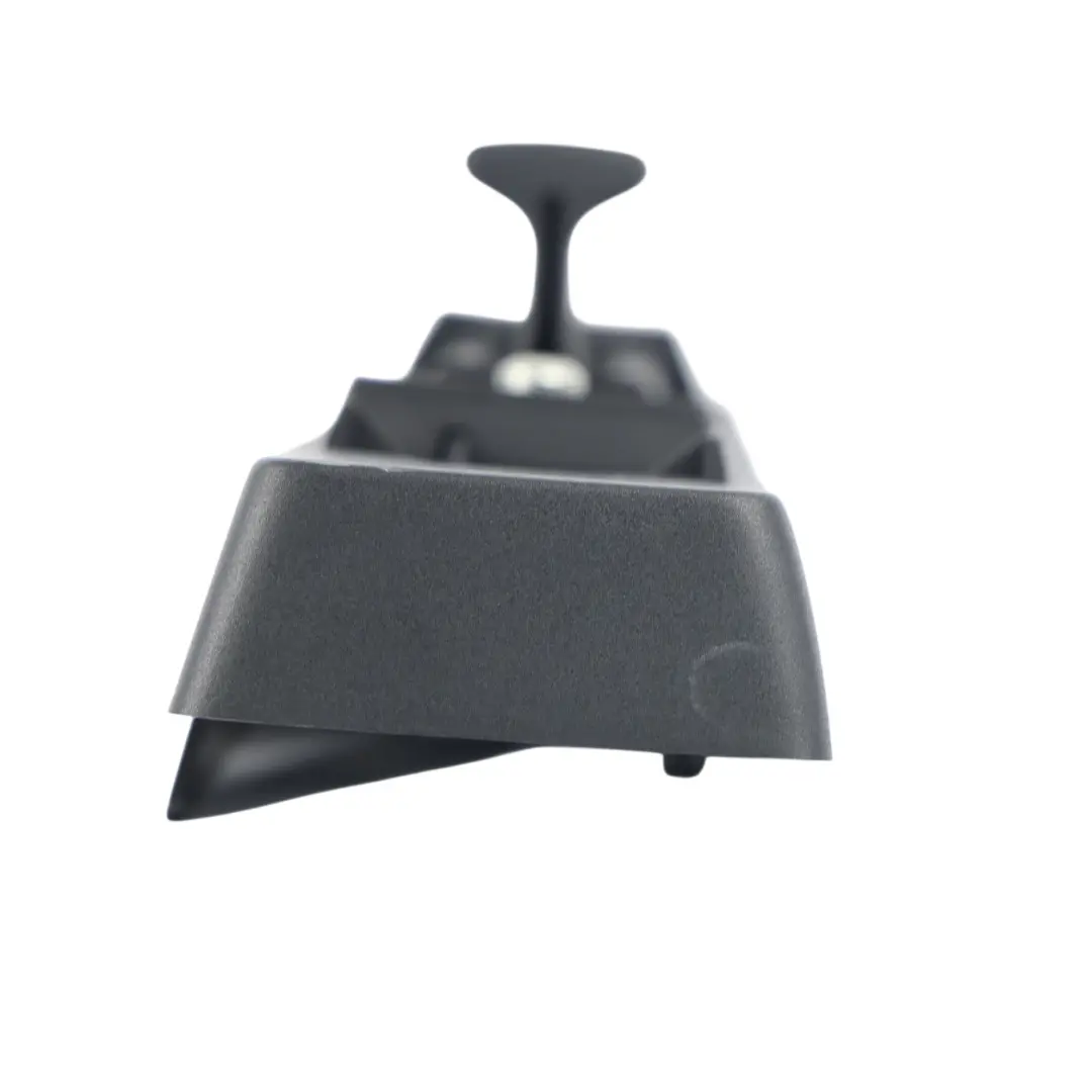 Mk2 Uchwyt Klamki Wewnętrznej Lewy do Ford Transit Connect o numerze DT11-V266B27-AEW Ford Transit Connect Mk2 Uchwyt Klamki Wewnętrznej Lewy - SKU DT11-V266B27-AEW - Numer Części DT11-V266B27-AEW