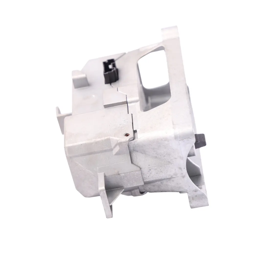 Blokada Kolumny Kierownicy 2.2 Diesel 224DT do Jaguar Xf X250 o numerze DX23-3K772-AD Jaguar Xf X250 Blokada Kolumny Kierownicy 2.2 Diesel 224DT - SKU DX23-3K772-AD - Numer Części DX23-3K772-AD