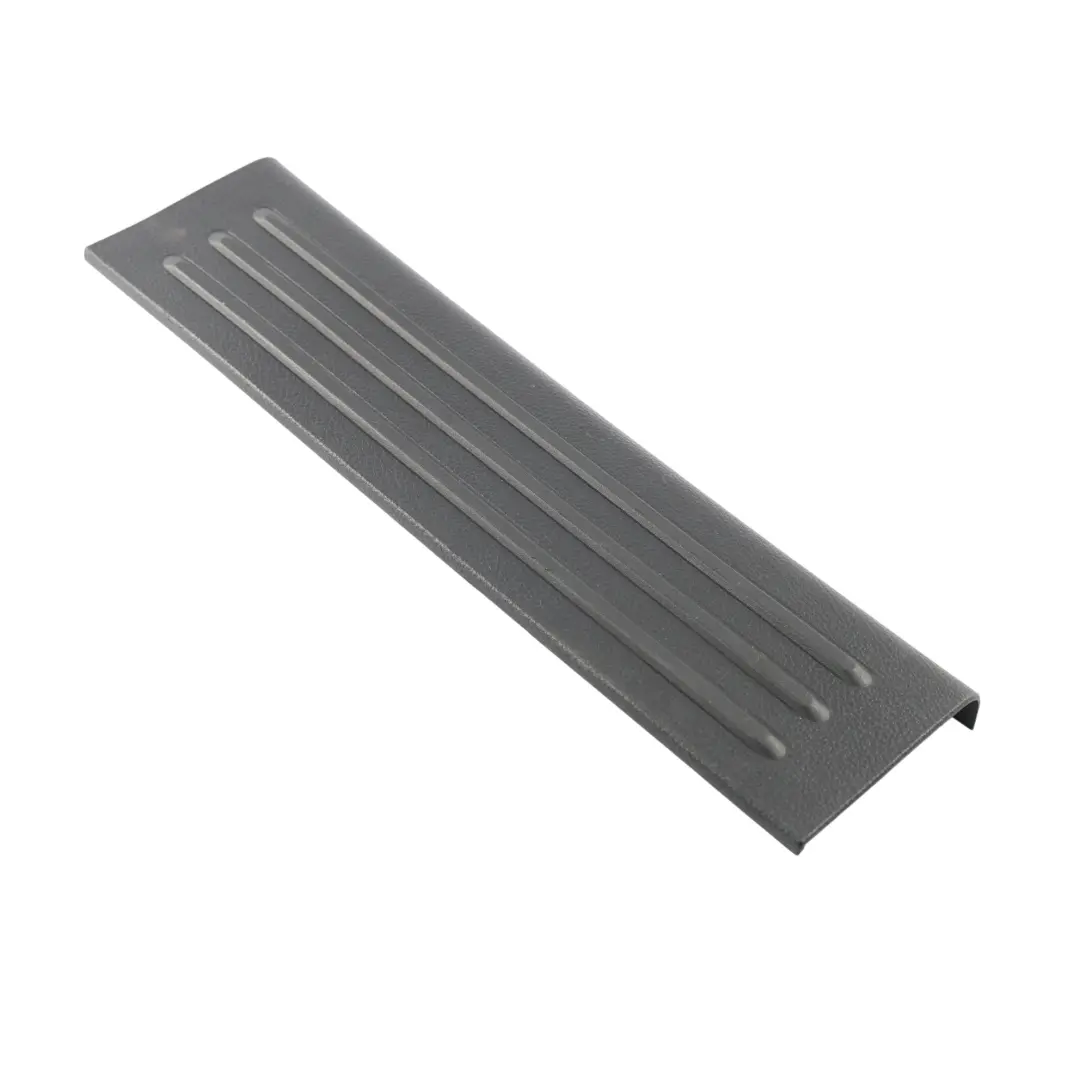 MK3 T6 Moldura Umbral Puerta Trasera Derecha para Ford Ranger con número de pieza EB3B-2613244-AEW Ford Ranger MK3 T6 Moldura Umbral Puerta Trasera Derecha - SKU EB3B-2613244-AEW - Número de pieza EB3B-2613244-AEW