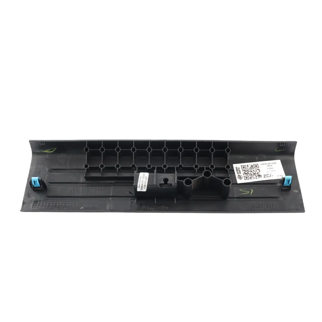 MK3 T6 Seuil Porte Garniture Arrière Droit pour Ford Ranger à propos du numéro de pièce EB3B-2613244-AEW Ford Ranger MK3 T6 Seuil Porte Garniture Arrière Droit - SKU EB3B-2613244-AEW - Numéro de pièce EB3B-2613244-AEW
