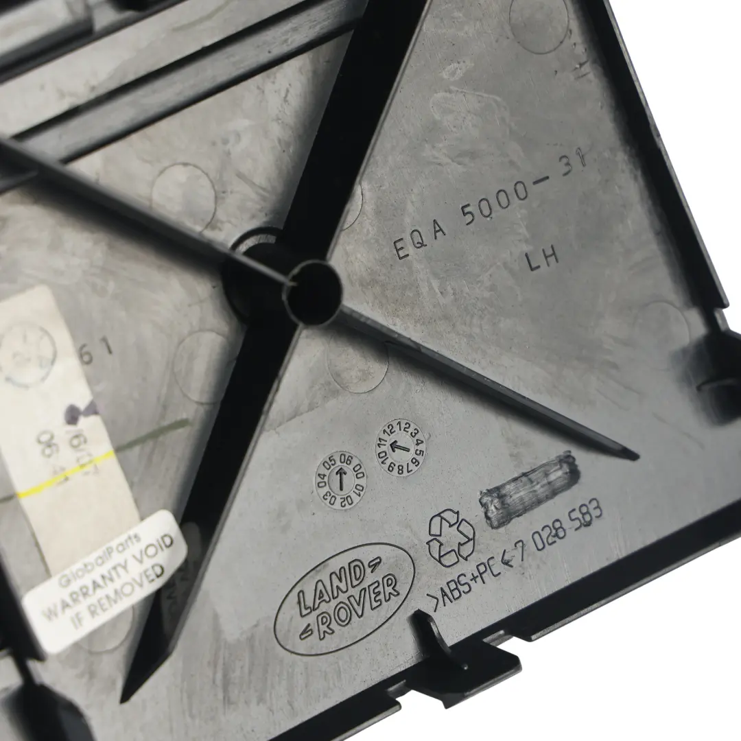Land Rover Range Rover L322 Garniture Coffre Bagages Gauche - SKU EQA500031PVA - Numéro de pièce EQA500031PVA