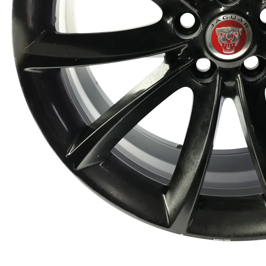 Jante Alliage Arrière Noir 19" 9.5J ET:27 pour Jaguar F-Type X152 à propos du numéro de pièce EX53-1007-DA Jaguar F-Type X152 Jante Alliage Arrière Noir 19" 9.5J ET:27 - SKU EX53-1007-DA-BLK1 - Numéro de pièce EX53-1007-DA