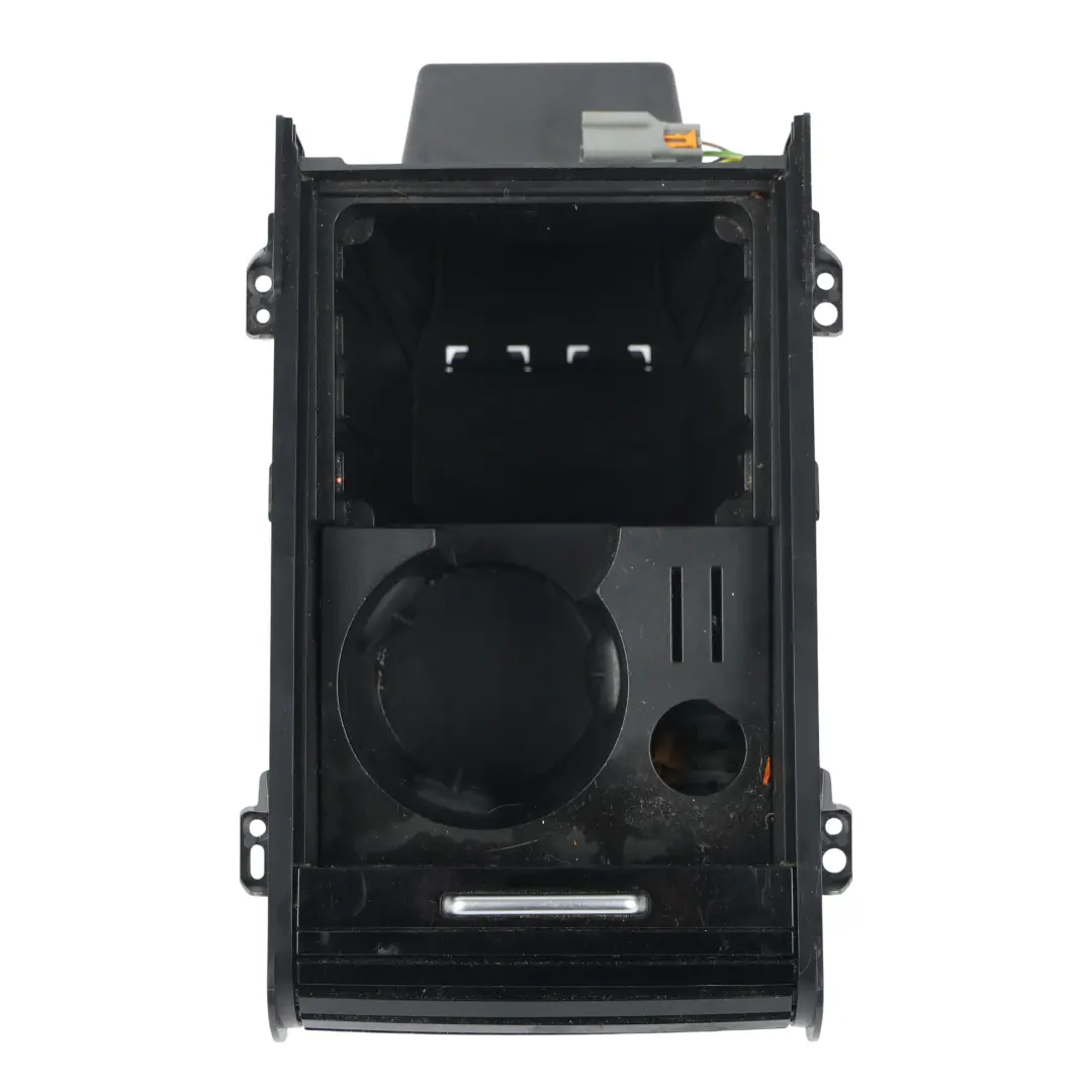 Uchwyt Na Kubki Tunelu Środkowego do Land Rover Discovery L550 o numerze FK72-045H62-BW Land Rover Discovery L550 Uchwyt Na Kubki Tunelu Środkowego - SKU FK72-045H62-BW-2 - Numer Części FK72-045H62-BW