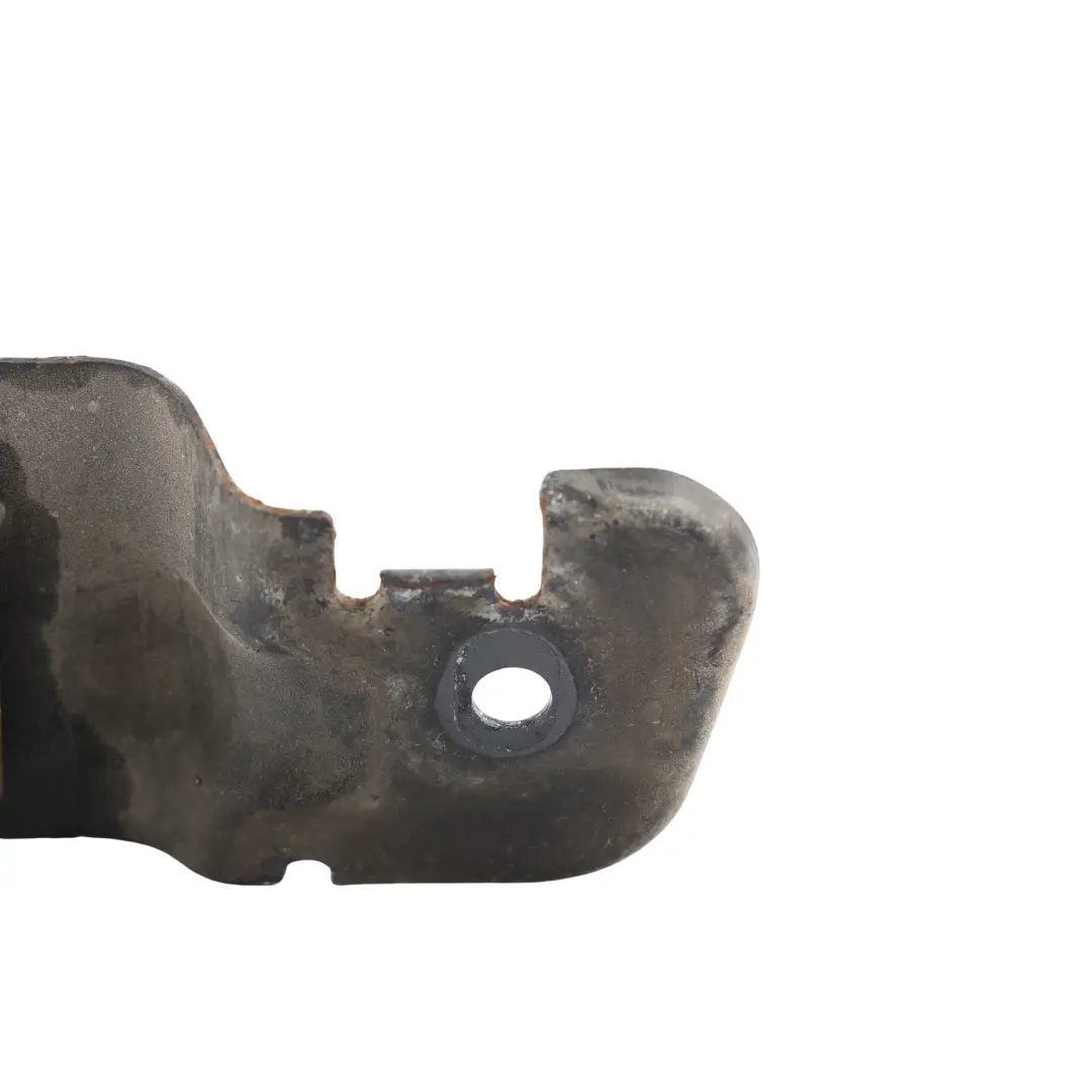 Piastra Chiusura Cofano Motore per Land Rover Discovery Sport L550 con numero di parte FK72-15K689-AB Land Rover Discovery Sport L550 Piastra Chiusura Cofano Motore - SKU FK72-15K689-AB - Numero di parte FK72-15K689-AB