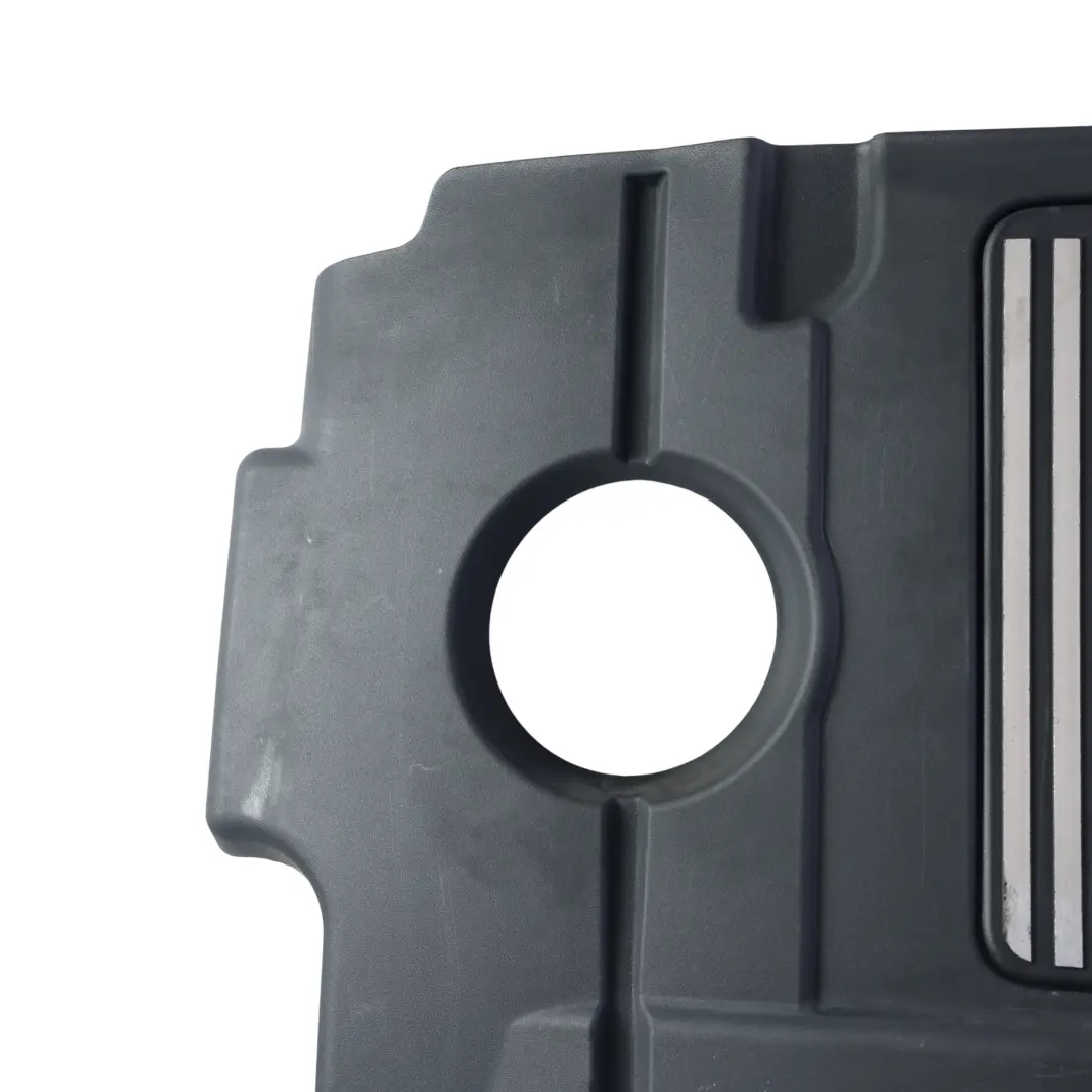 Land Rover L462 Engine Top Cover Acoustic Panel 4.4 Diesel - SKU FPLA-6A949-DB - Part number FPLA-6A949-DB