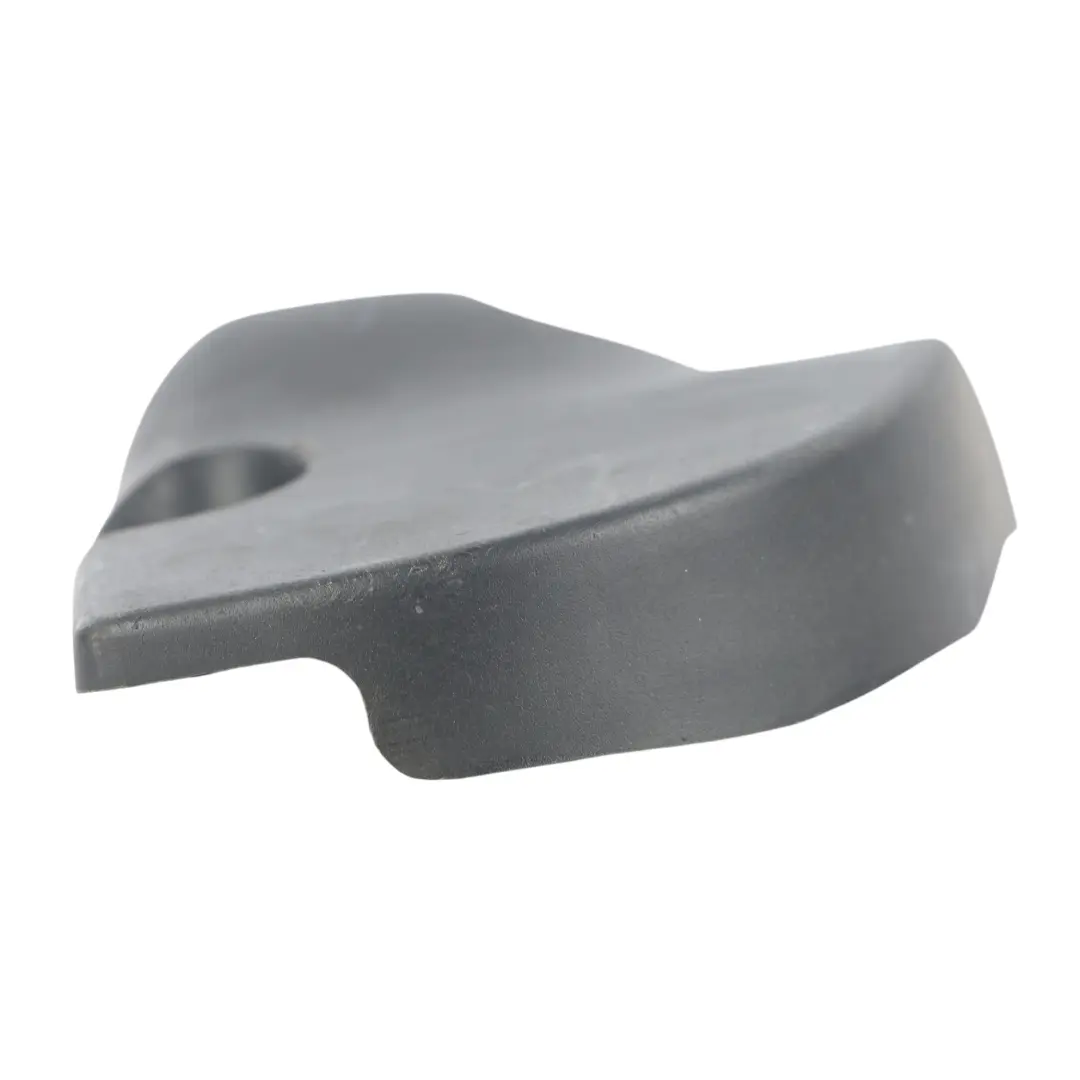 Pannello Cover Fanale Posteriore Sinistro per Jaguar XK8 X100 con numero di parte GJE3669AB Jaguar XK8 X100 Pannello Cover Fanale Posteriore Sinistro - SKU GJE3669AB - Numero di parte GJE3669AB