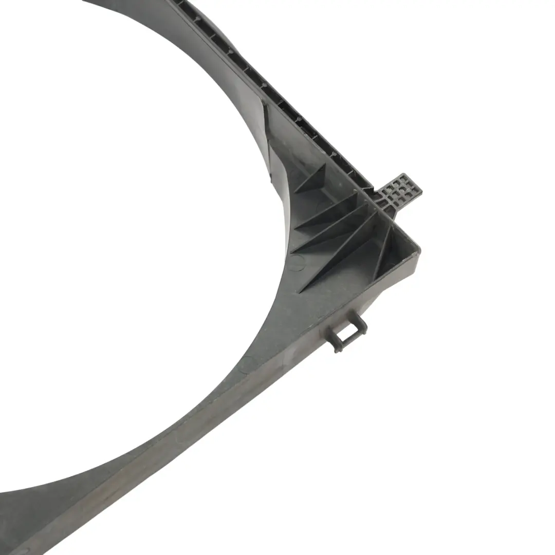 Ford Transit Mk8 Cache Ventilateur Radiateur Panneau Habillage - SKU GK31-8146-AB - Numéro de pièce GK31-8146-AB