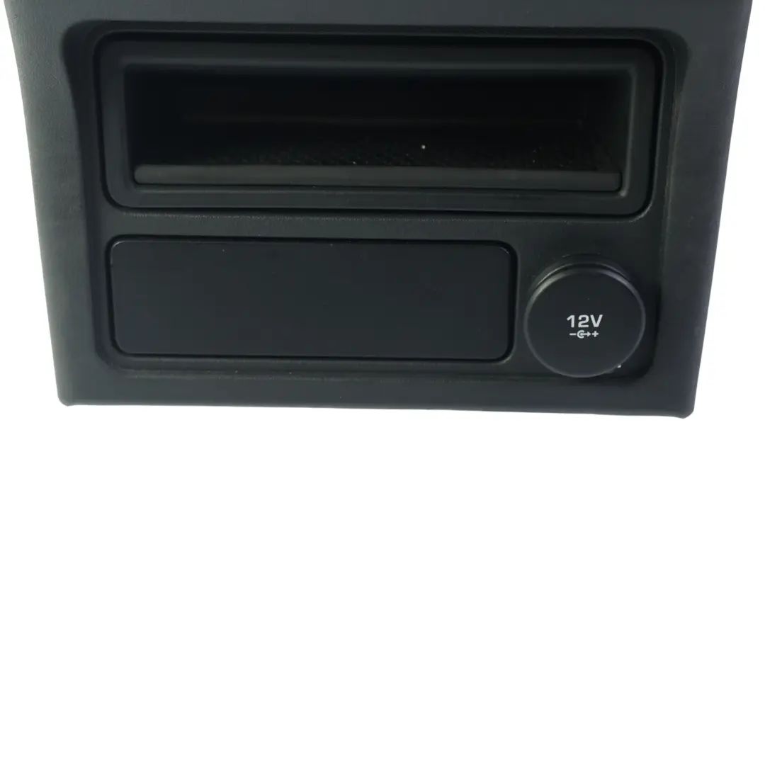 Mittelkonsole Lüftungsgitter Aschenbecher Blende für Jaguar XF X260 mit Teilenummer GX73-044C82-A Jaguar XF X260 Mittelkonsole Lüftungsgitter Aschenbecher Blende - SKU GX73-044C82-A - Teilenummer GX73-044C82-A