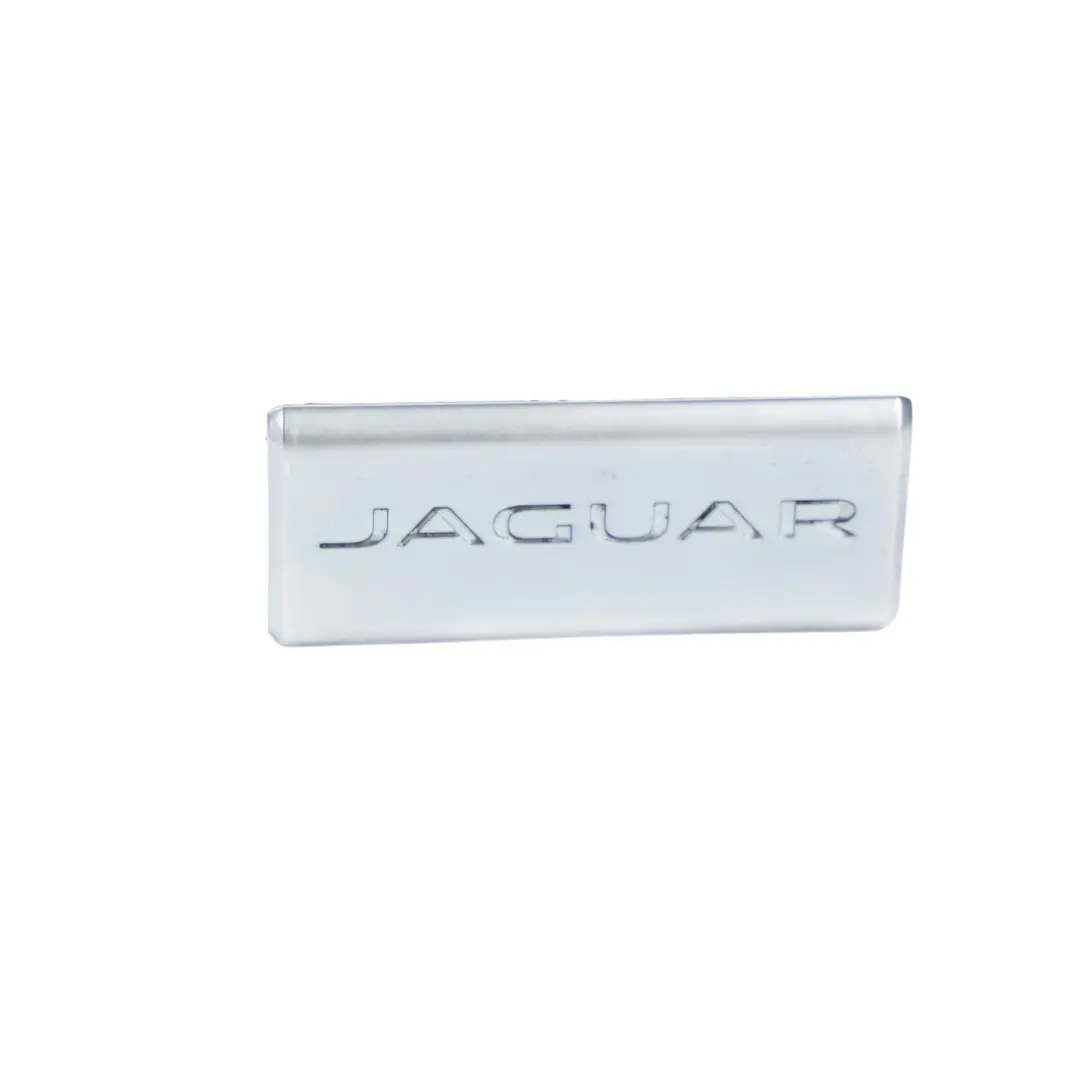 Jaguar XF X260 XE X760 Emblemat Wewnętrzny Chromowany - SKU GX73-045F44-AA - Numer Części GX73-045F44-AA