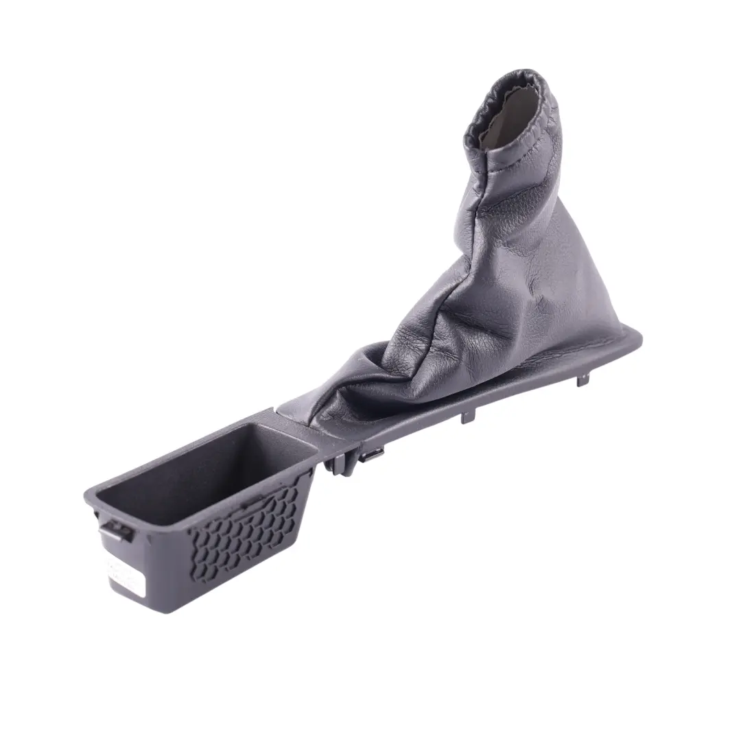 Ford Fiesta Mk8 Osłona Dźwigni Hamulca Ręcznego - SKU H1BB-A044L49-ALW - Numer Części H1BB-A044L49-ALW