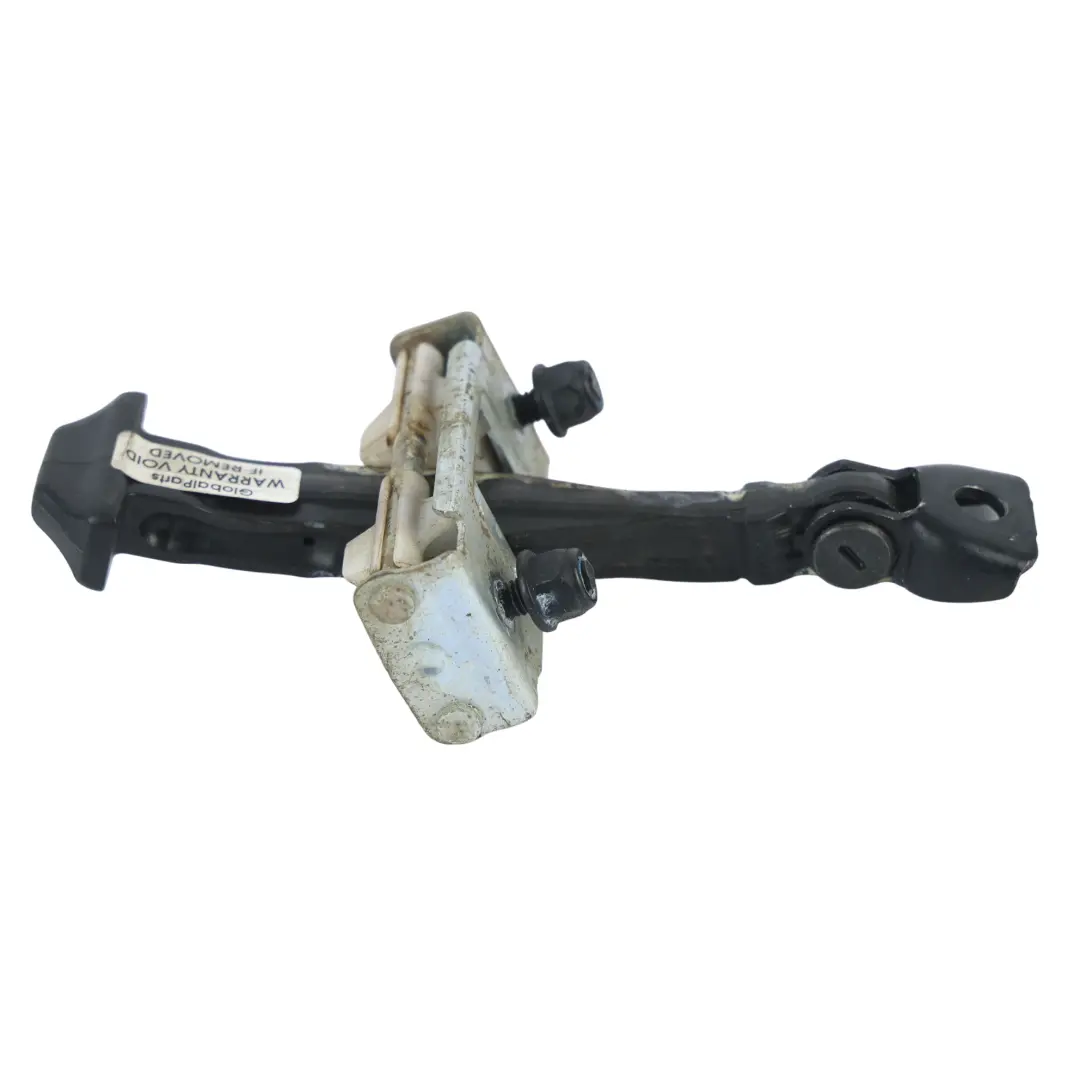 Mk8 Ogranicznik Tylnych Drzwi Lewy Prawy do Ford Fiesta o numerze H1BB-A27200-AA Ford Fiesta Mk8 Ogranicznik Tylnych Drzwi Lewy Prawy - SKU H1BB-A27200-AA - Numer Części H1BB-A27200-AA