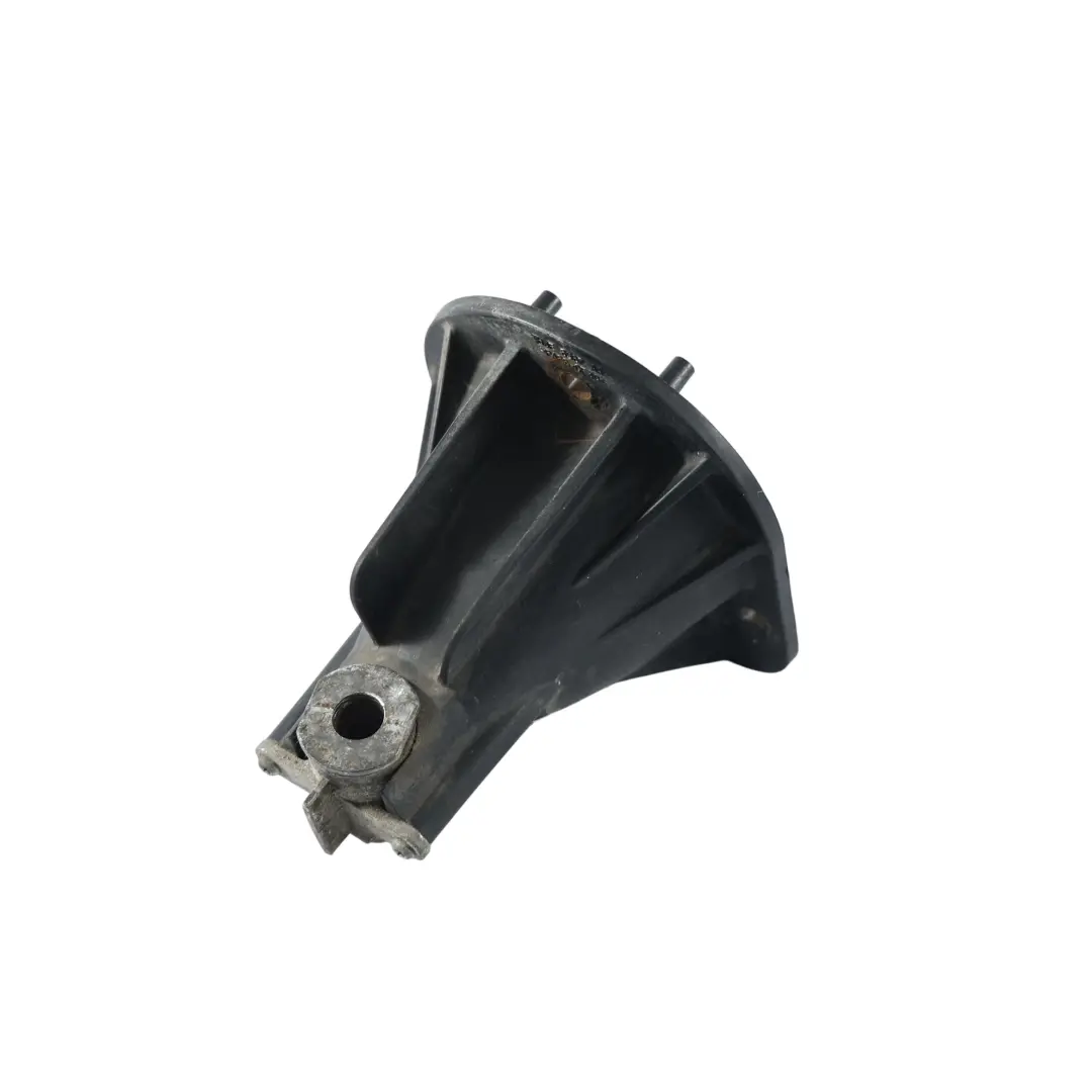 Soporte Fijación Parachoques Trasero para Jaguar XK8 X100 XKR con número de pieza HJE6567AA Jaguar XK8 X100 XKR Soporte Fijación Parachoques Trasero - SKU HJE6567AA - Número de pieza HJE6567AA