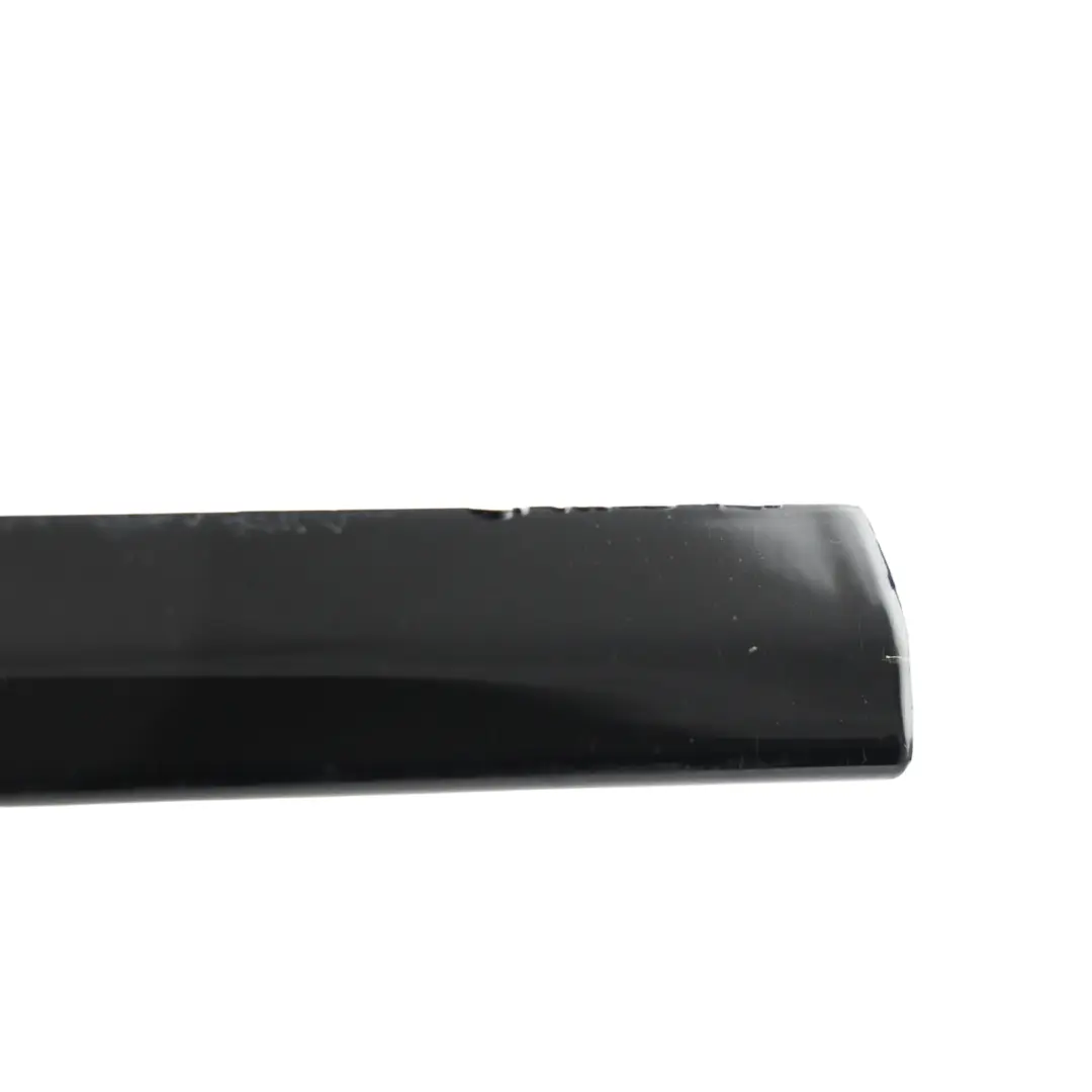 Luggage Compartment Door Moulding HK72-40406-AD to Land Rover Discovery Sport L550 with Part number LR127282 Land Rover Discovery Sport L550 Luggage Compartment Door Moulding HK72-40406-AD - SKU LR127282 - Part number LR127282