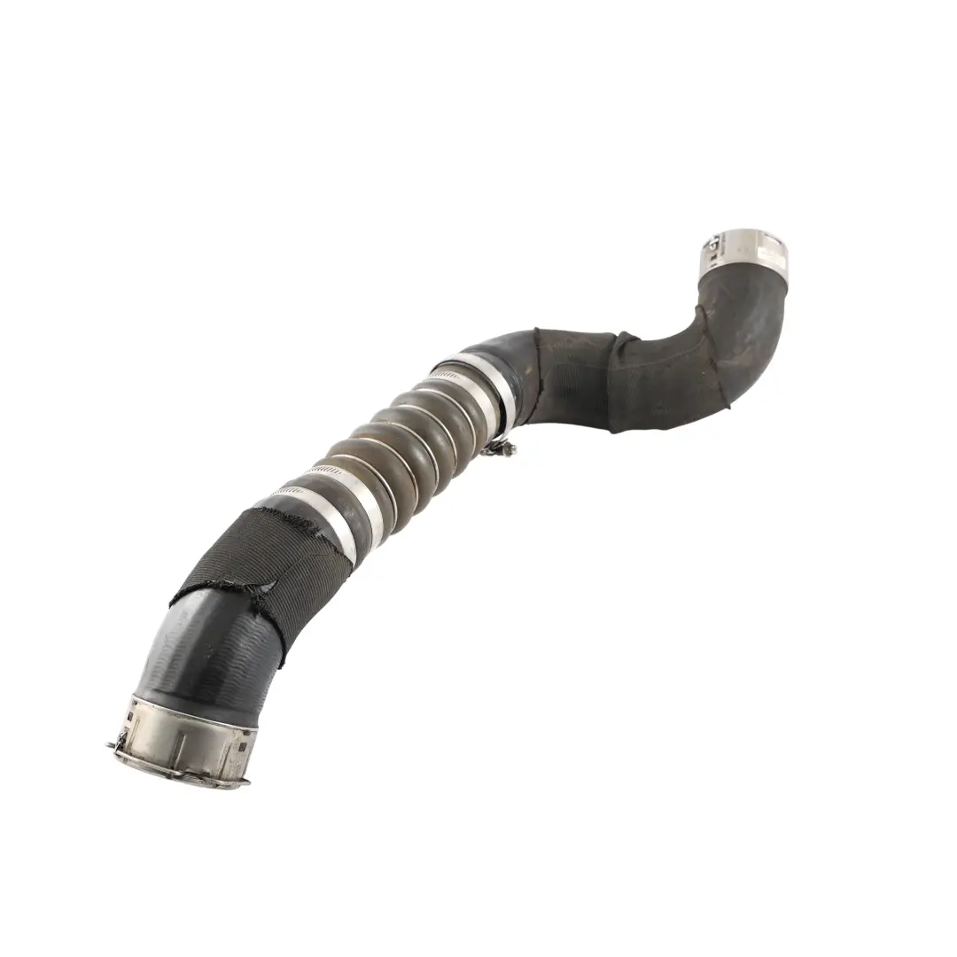 Mk6 Manguera Tubo Intercooler Salida JB3G-6F073-AE para Ford Ranger Wildtrak con número de pieza JB3G-6F073-AC Ford Ranger Wildtrak Mk6 Manguera Tubo Intercooler Salida JB3G-6F073-AE - SKU JB3G-6F073-AC - Número de pieza JB3G-6F073-AC