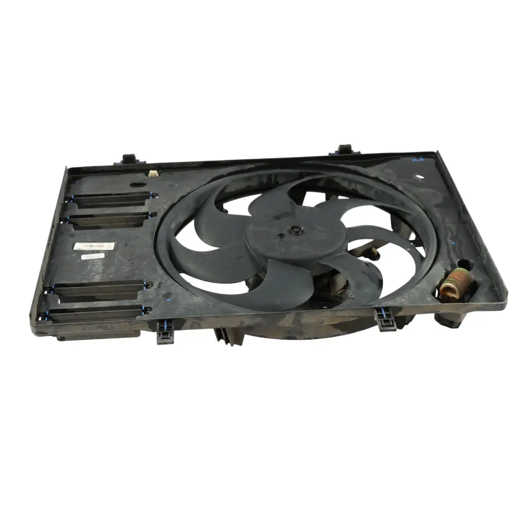 Radiador Ventilador Motor Cubierta JT76-8C607-DB para Ford Transit Courier con número de pieza JT768C607DB Ford Transit Courier Radiador Ventilador Motor Cubierta JT76-8C607-DB - SKU JT768C607DB - Número de pieza JT768C607DB