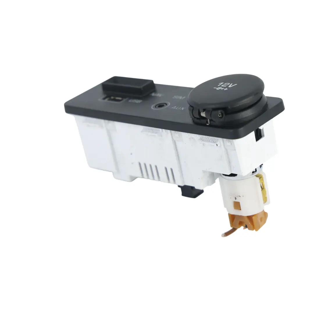 Multimedia Connection AUX Sim Socket Input Panel to Jaguar XF X260 with Part number JX63-19C166-EA Jaguar XF X260 Multimedia Connection AUX Sim Socket Input Panel - SKU JX63-19C166-EA - Part number JX63-19C166-EA