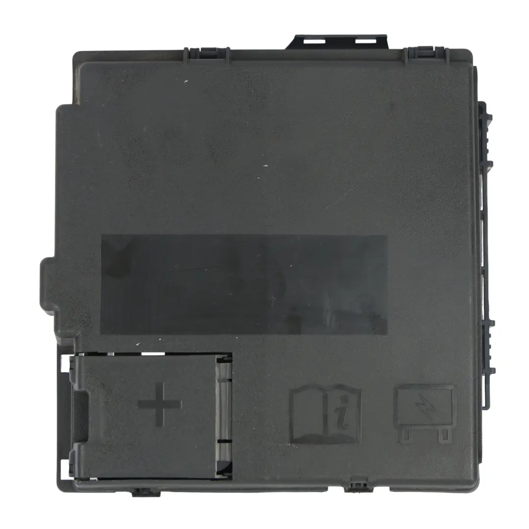 Cavo Positivo Batteria Fusibili per Land Rover Discovery Sport L550 con numero di parte K8D2-14N073-AB Land Rover Discovery Sport L550 Cavo Positivo Batteria Fusibili - SKU K8D2-14N073-AB - Numero di parte K8D2-14N073-AB