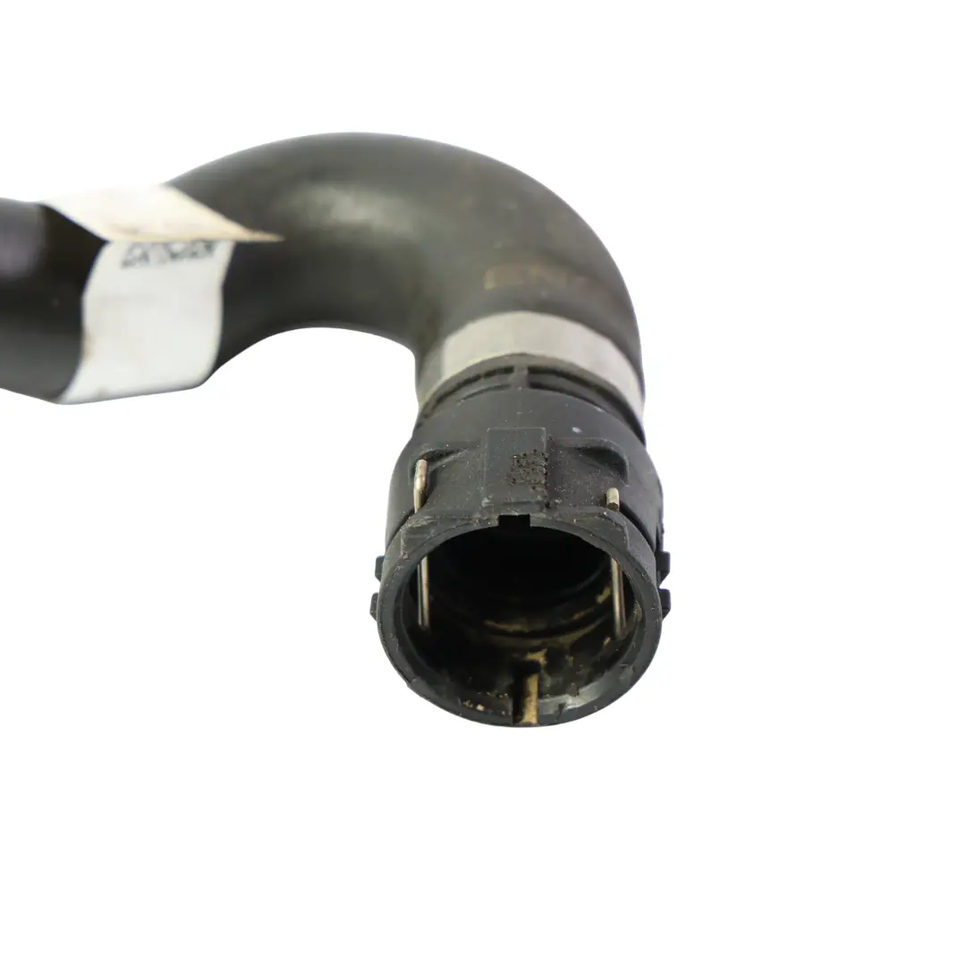 Przewód Płynu Chłodzącego do Land Rover Discovery Sport L550 o numerze K8D2-8274-AC Land Rover Discovery Sport L550 Przewód Płynu Chłodzącego - SKU K8D2-8274-AC - Numer Części K8D2-8274-AC