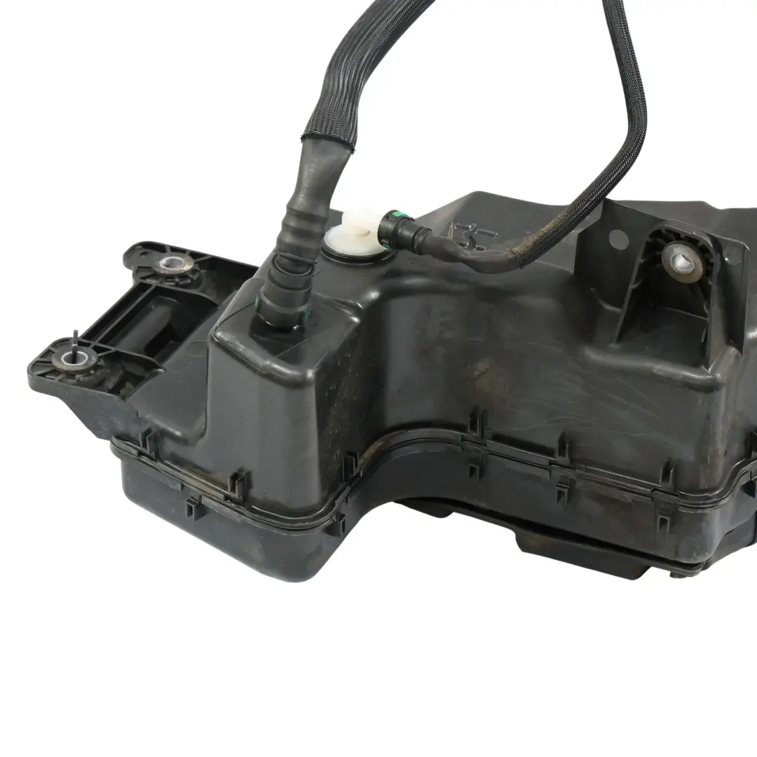 Mk2 Serbatoio AdBlue 1.5 Diesel KV61-5J228-BH per Ford Transit Connect con numero di parte KV61-5J238-AC Ford Transit Connect Mk2 Serbatoio AdBlue 1.5 Diesel KV61-5J228-BH - SKU KV61-5J238-AC - Numero di parte KV61-5J238-AC