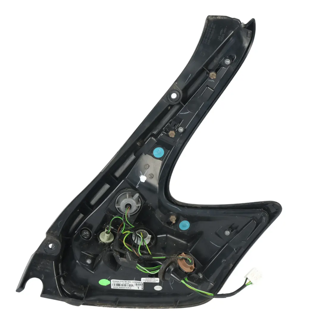 Nissan Juke F15 Mk1 Lampa Tylna Zewnętrzna LED Lewa - SKU L90049815 - Numer Części L90049815