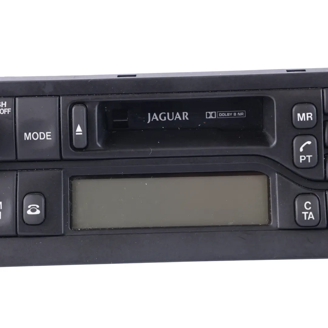 Radioodtwarzacz Kasetowy do Jaguar XK8 X100 o numerze LJD4100AB Jaguar XK8 X100 Radioodtwarzacz Kasetowy - SKU LJD4100AB - Numer Części LJD4100AB