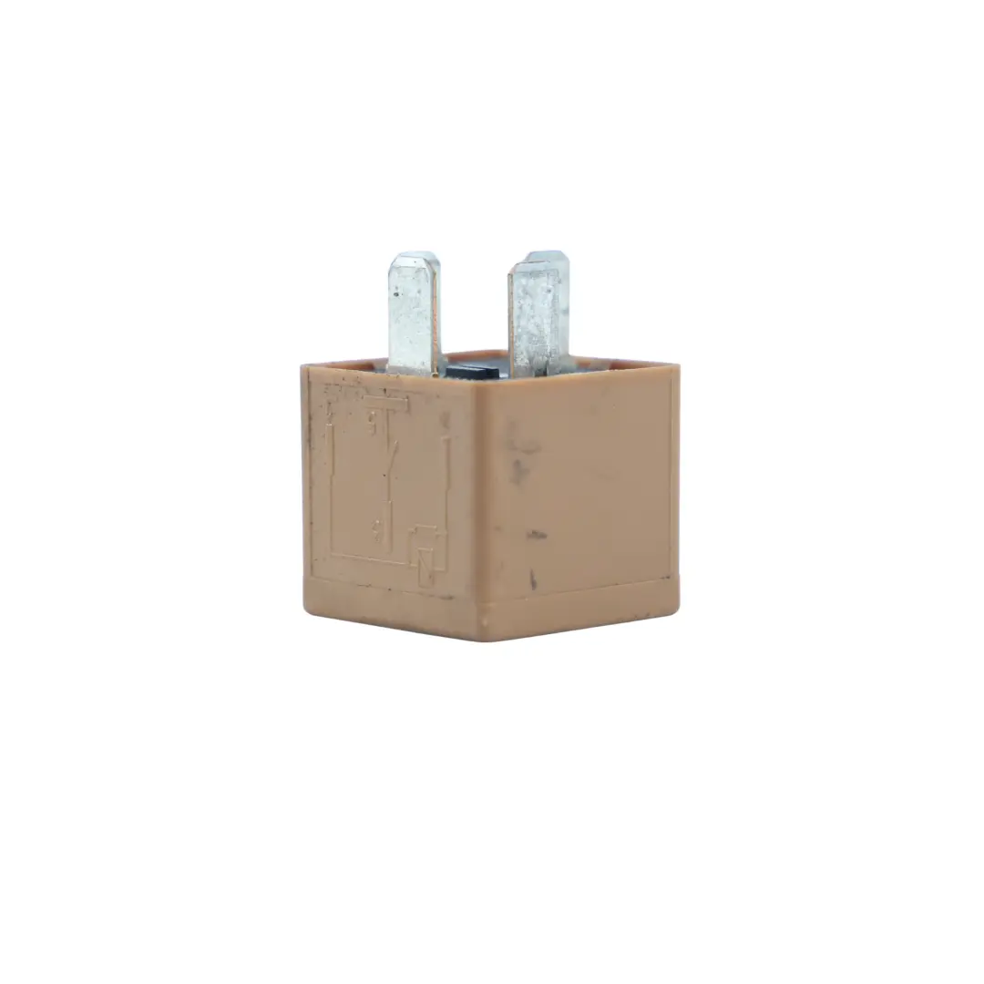 Brown Fuse Relay Module Unit 12V to Jaguar XK8 X100 with Part number LJA6703AA Jaguar XK8 X100 Brown Fuse Relay Module Unit 12V - SKU LJA6703AA - Part number LJA6703AA