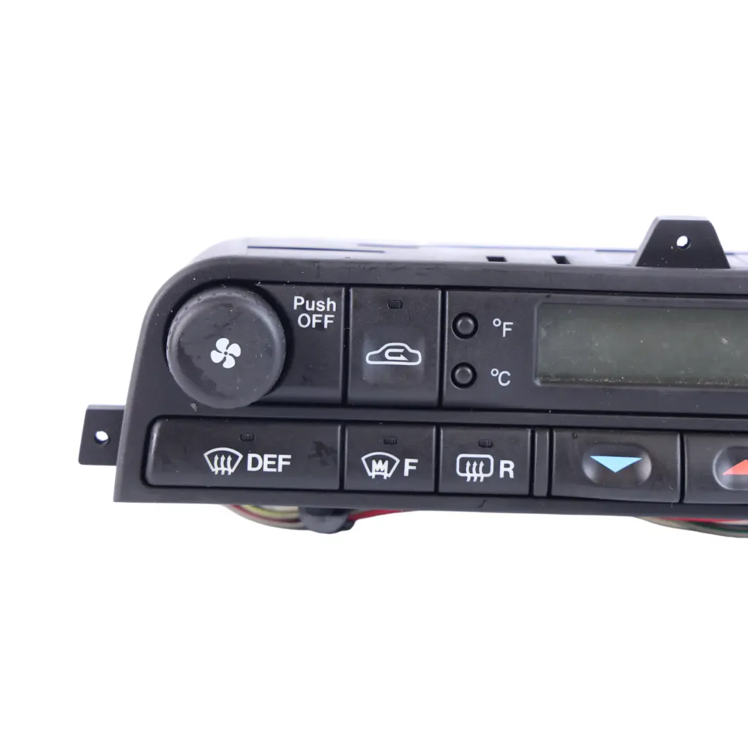 Pannello Controllo Climatizzatore Riscaldamento per Jaguar XK8 X100 con numero di parte LJA7690AB Jaguar XK8 X100 Pannello Controllo Climatizzatore Riscaldamento - SKU LJA7690AB - Numero di parte LJA7690AB