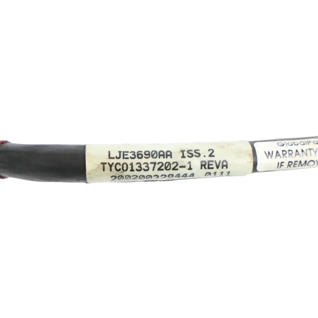 Batterie Pluskabel Kabel Plus 4.2 AJ8FT für Jaguar XK8 X100 mit Teilenummer LJE3690AA Jaguar XK8 X100 Batterie Pluskabel Kabel Plus 4.2 AJ8FT - SKU LJE3690AA - Teilenummer LJE3690AA