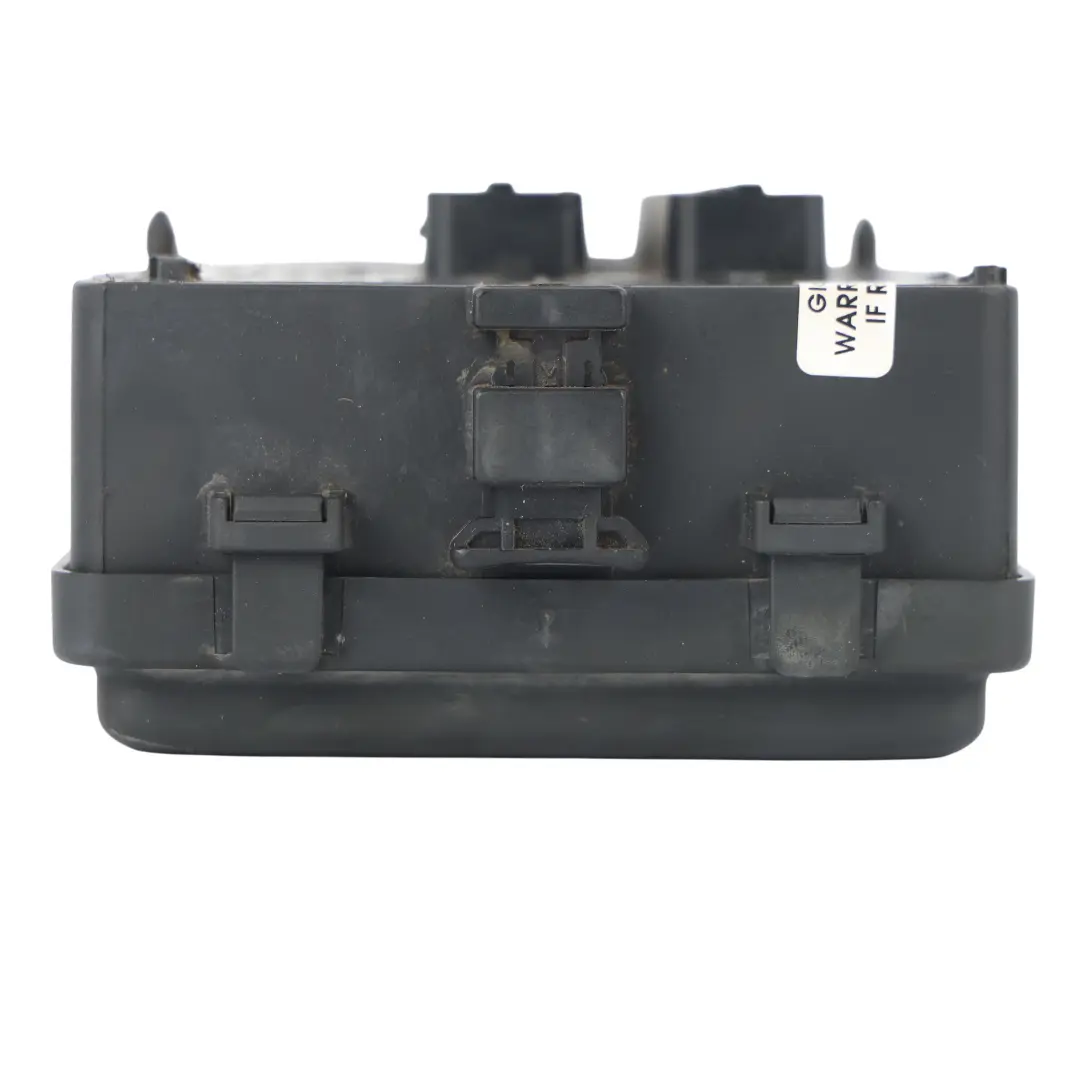 Jaguar XK8 X100 Caja Fusibles Compartimento Motor 4.2 Gasolina AJ8FT LJG-2822-AC - SKU LJG2822AC - Número de pieza LJG2822AC