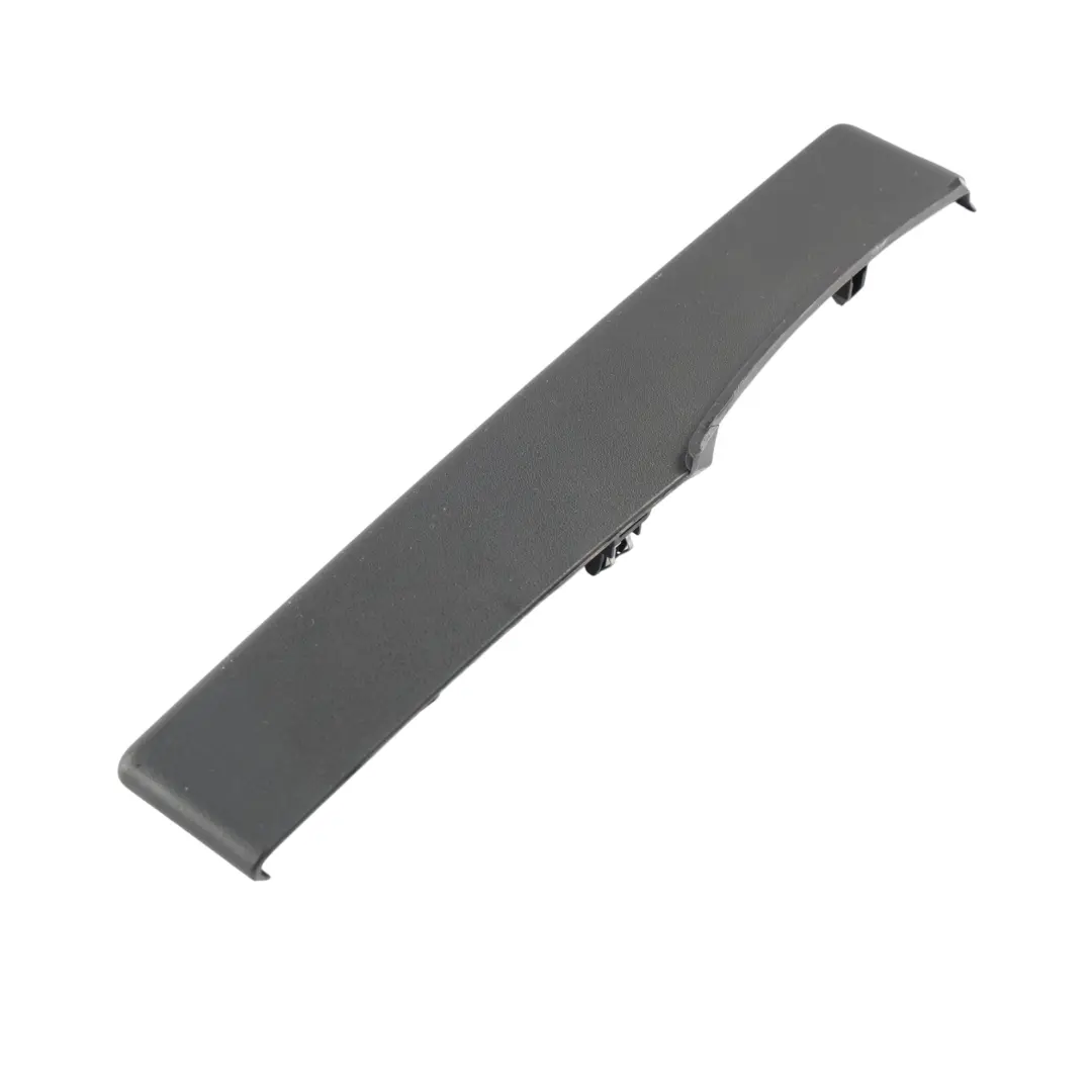 Rivestimento Pannello Cruscotto Destro A per Land Rover Discovery L550 con numero di parte LK72-043C26-A Land Rover Discovery L550 Rivestimento Pannello Cruscotto Destro A - SKU LK72-043C26-A - Numero di parte LK72-043C26-A