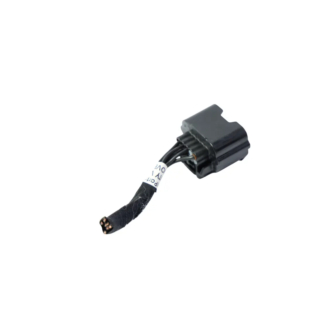 Prise Feu Arrière Intérieur Câblage Gauche pour Land Rover L550 à propos du numéro de pièce LK72-13A421-AE Land Rover L550 Prise Feu Arrière Intérieur Câblage Gauche - SKU LK72-13A421-AE-2 - Numéro de pièce LK72-13A421-AE