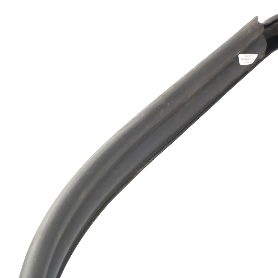 Guarnizione Cofano Motore Gomma per Land Rover Discovery Sport L550 con numero di parte LK72-16K816-A Land Rover Discovery Sport L550 Guarnizione Cofano Motore Gomma - SKU LK72-16K816-A - Numero di parte LK72-16K816-A