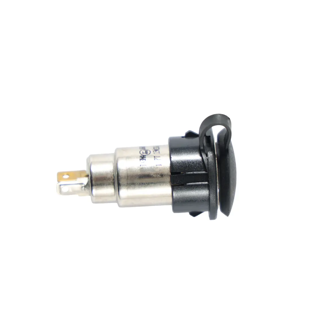 Range Rover Evoque L538 Gniazdo Zapalniczki USB AUX 12V 1S7T-19N236-AA - SKU LR007412 - Numer Części LR007412