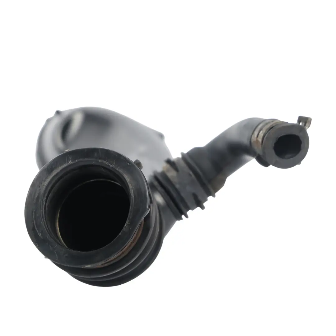 Duct Turbocharger Inlet Left N/S AH22-9F876-BA to Range Rover Sport L320 Air with Part number LR013805 Range Rover Sport L320 Air Duct Turbocharger Inlet Left N/S AH22-9F876-BA - SKU LR013805- - Part number LR013805