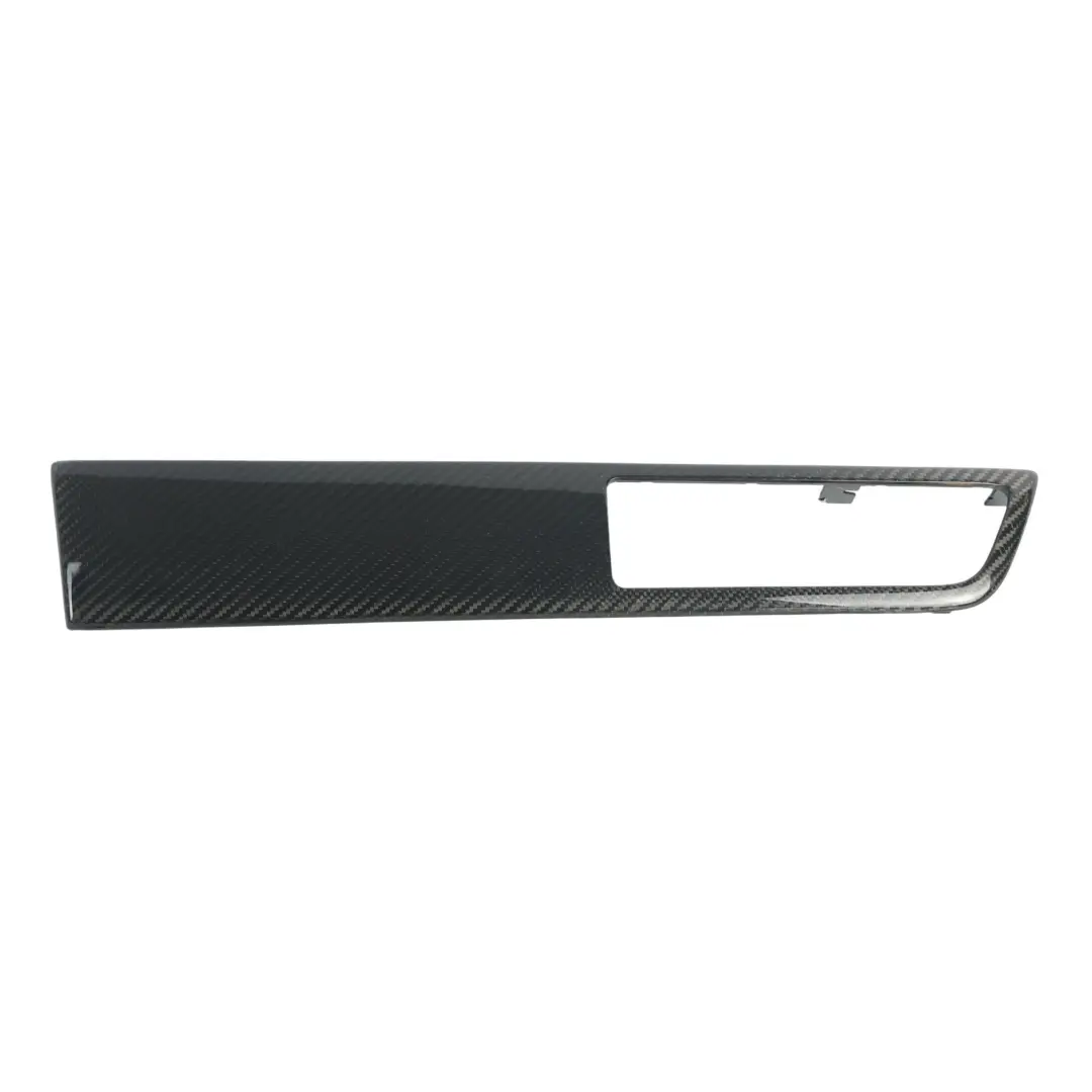 Listwa Klamki Drzwi Przód Lewa AH32-202B0 do Land Rover Range Rover Sport L320 o numerze LR014643 Land Rover Range Rover Sport L320 Listwa Klamki Drzwi Przód Lewa AH32-202B0 - SKU LR014643-1 - Numer Części LR014643