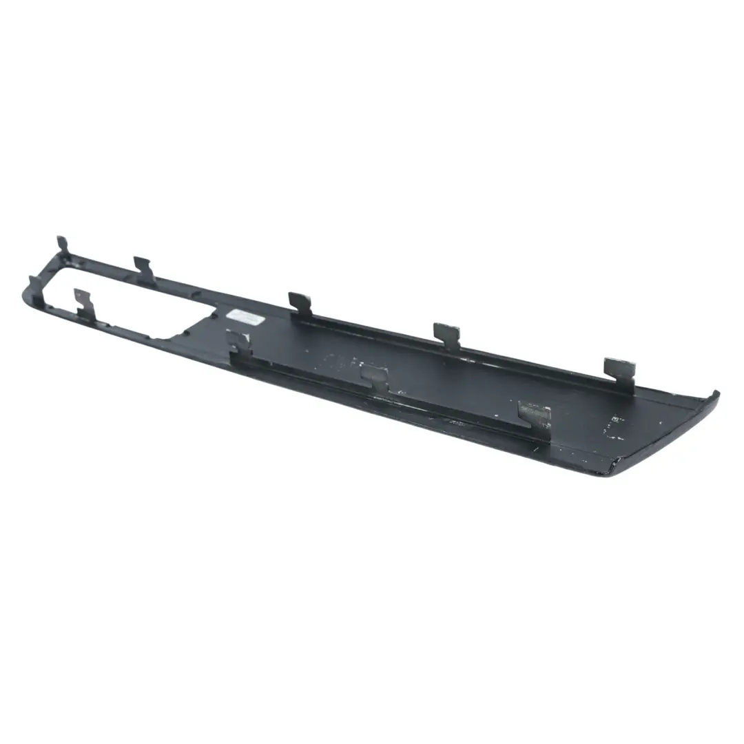 Tapicerka Drzwi Tył Lewa AH32-274B17-AB do Land Rover Range Rover Sport L320 o numerze LR014654 Land Rover Range Rover Sport L320 Tapicerka Drzwi Tył Lewa AH32-274B17-AB - SKU LR014654-1 - Numer Części LR014654