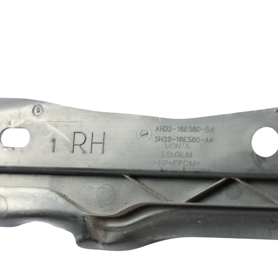 Range Rover Sport L320 Deflettore Parafango Anteriore Destro AH32-16E560-BA - SKU LR016860 - Numero di parte LR016860