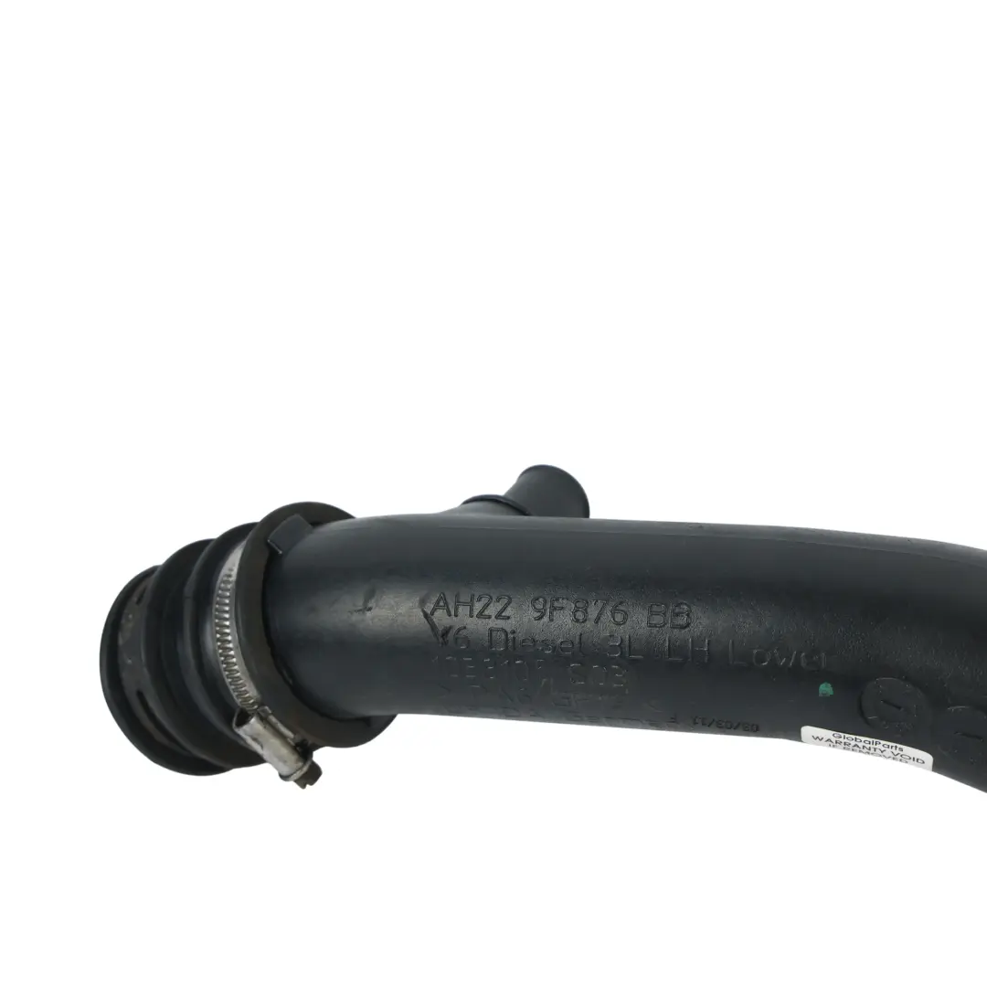Conducto Aire Turbo Entrada Izquierda para Land Rover Range Discovery 4 L319 con número de pieza LR020027 Land Rover Range Discovery 4 L319 Conducto Aire Turbo Entrada Izquierda - SKU LR020027 - Número de pieza LR020027