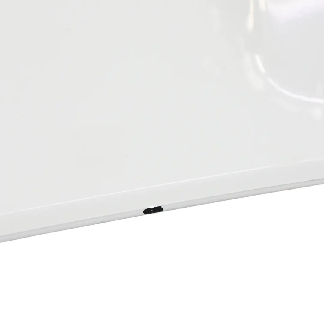 Wing Tailgate Spoiler Trim Cover Fuji White - 867 to Range Rover Evoque L538 Rear with Part number LR027054 Range Rover Evoque L538 Rear Wing Tailgate Spoiler Trim Cover Fuji White - 867 - SKU LR027054-FWH - Part number LR027054